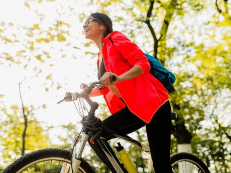 GPS, alarme et géorepérage - quels vélos électriques sont les plus rassurants à stationner en ville