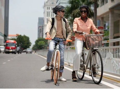 Vélo électrique tout suspendu ou suspension avant : que choisir pour les routes irrégulières ?