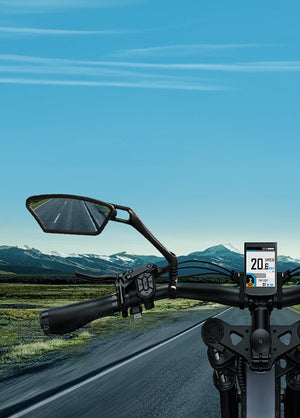 With the ENGWE rearview mirror, you can see the road conditions behind you clearly.